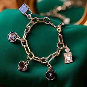 Gold Zipper pull Customizable Bracelet